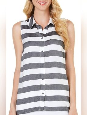 NWT kensie Women's Striped Top Size XL